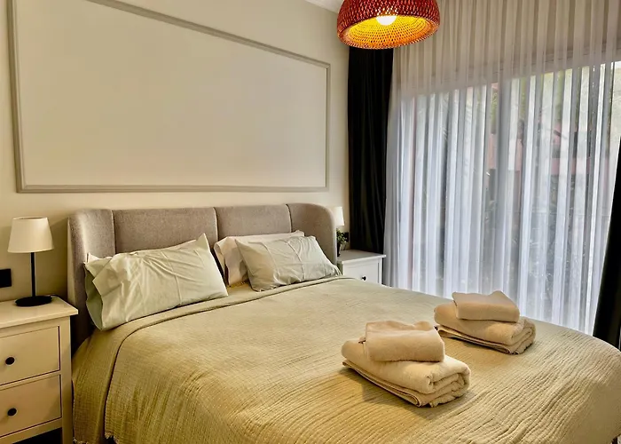Lovely Elviria Apartment 200M From The Beach